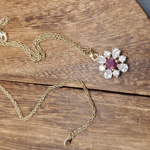 N3405 - Picture 1 of 2